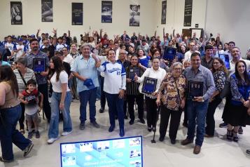 Reconoce San Nicolás a sus ciudadanos