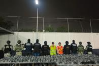 Caen con 180 kilos de cristal