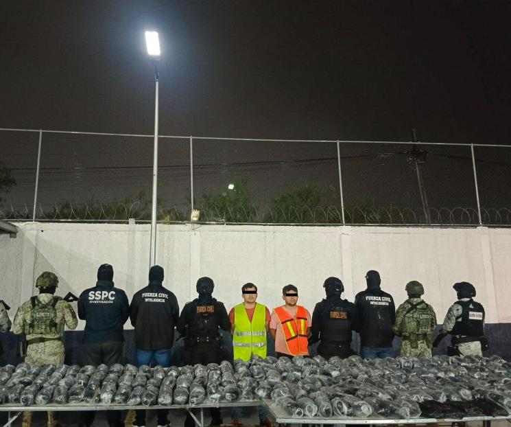 Caen con 180 kilos de cristal