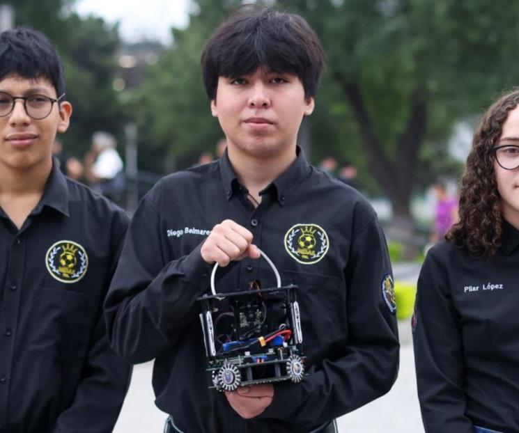 Van estudiantes de la Prepa 15 a Torneo RoboCup en Brasil
