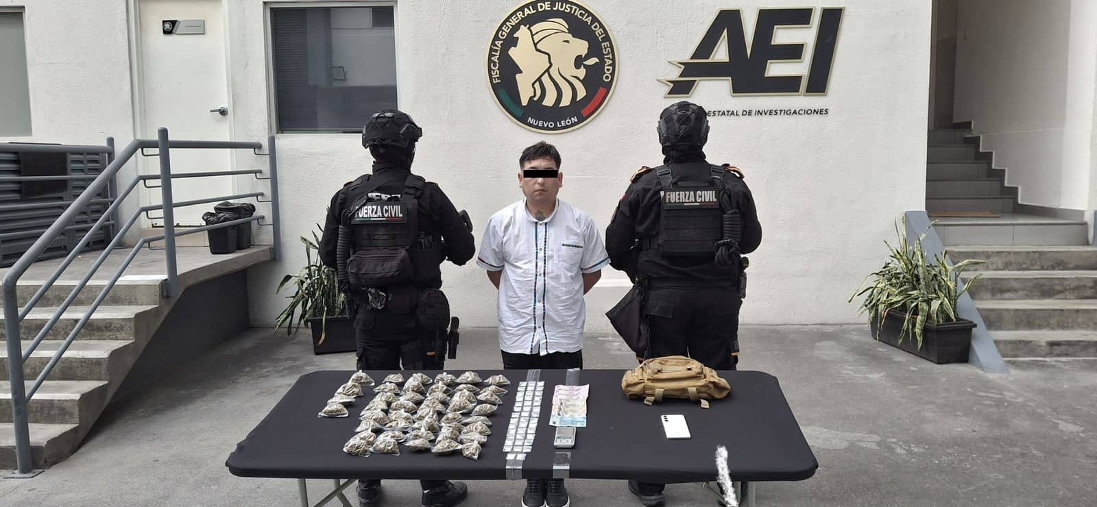 Elementos de Fuerza Civil, implementaron un operativo en la zona norte de Monterrey, donde lograron la detención de un hombre implicado en varios delitos de alto impacto en la zona metropolitana.