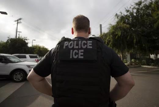 Se disparan 700% agresiones contra agentes del ICE en EU Se disparan 700% agresiones contra agentes del ICE en EU