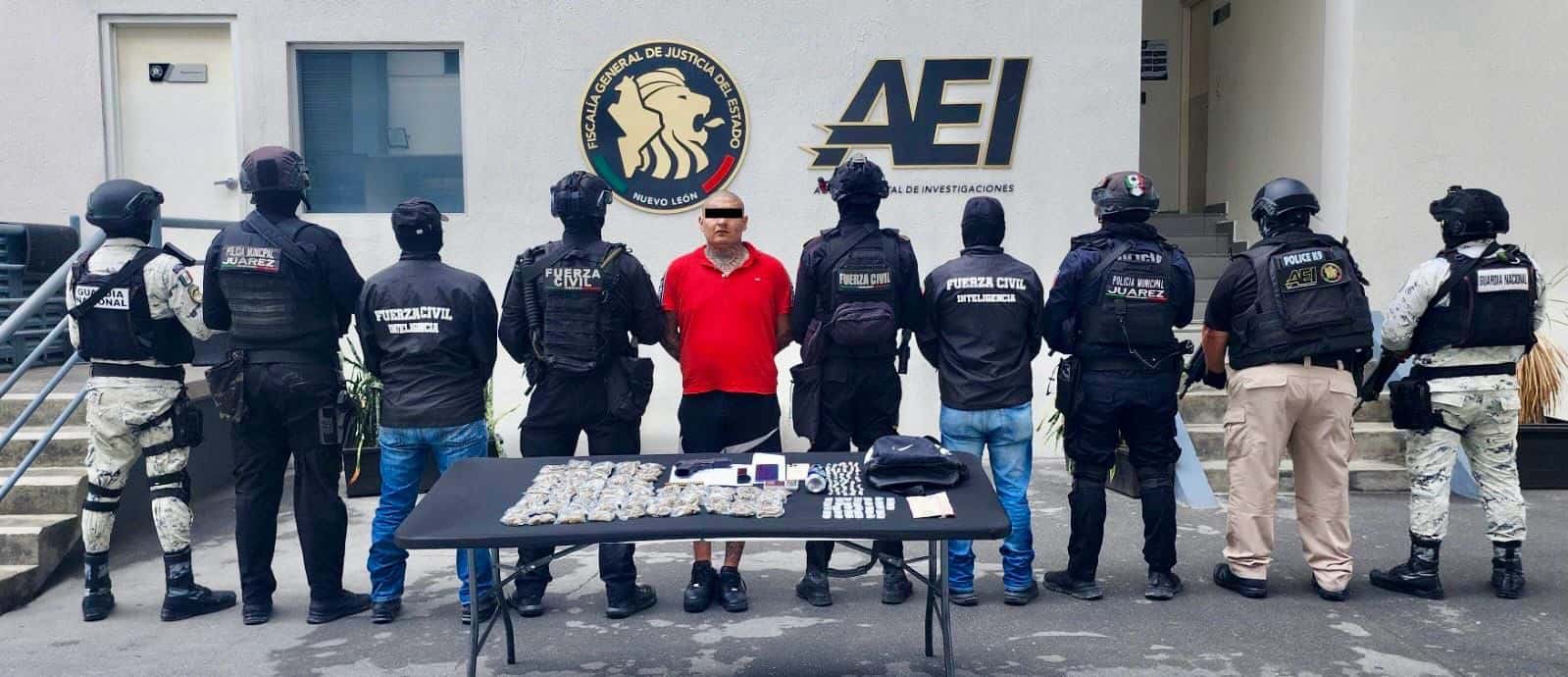El Grupo de Coordinación Metropolitana y la división de Inteligencia de Fuerza Civil, realizaron la detención de un masculino que cuenta con tres órdenes de aprehensión vigentes en el municipio de Juárez.