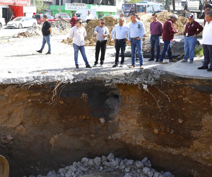 Avanza un 45 % reparación se socavón en Escobedo Avanza un 45 % reparación se socavón en Escobedo