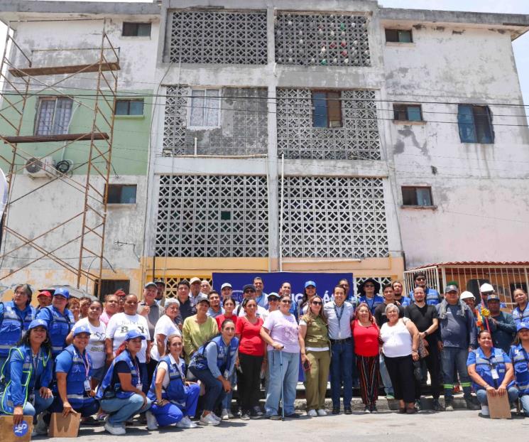 Pone Carrillo en marcha el programa ´Sanicolor´ Pone Carrillo en marcha el programa ´Sanicolor´