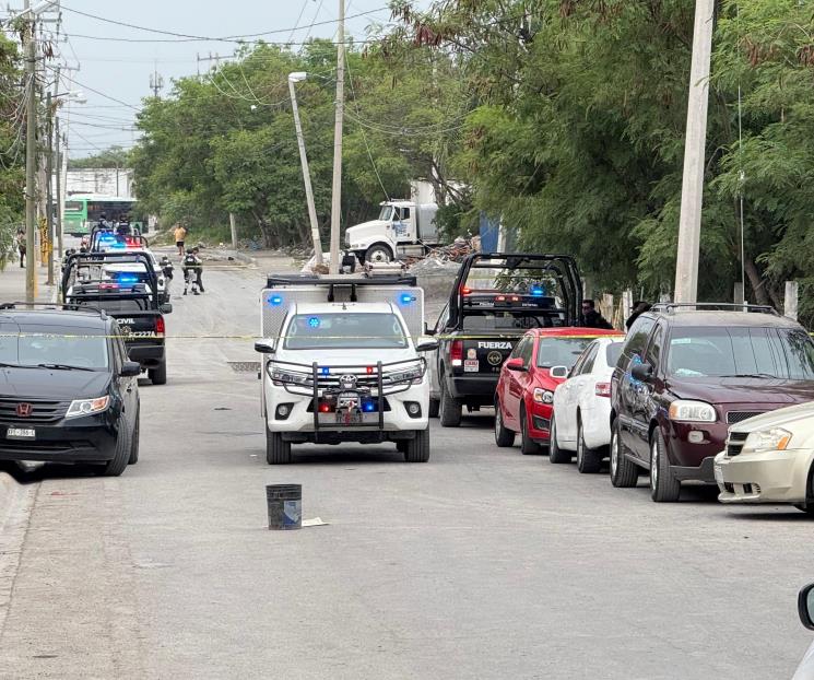 Matan a 4 en lote de autos Matan a 4 en lote de autos