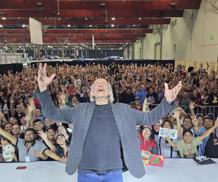 Vibran regios con Christopher Lloyd y Don Armando Vibran regios con Christopher Lloyd y Don Armando