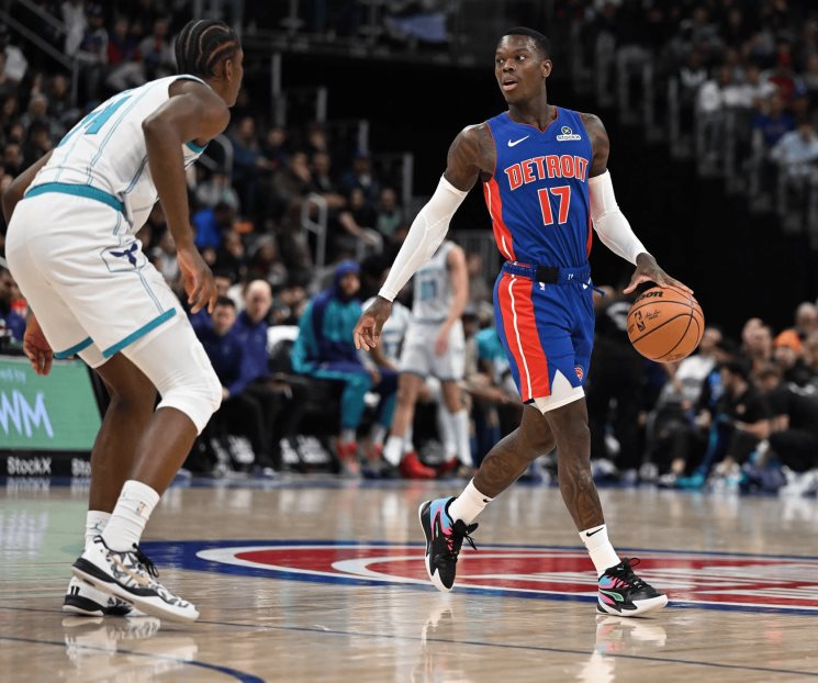 Firman Reyes a Dennis Schroeder