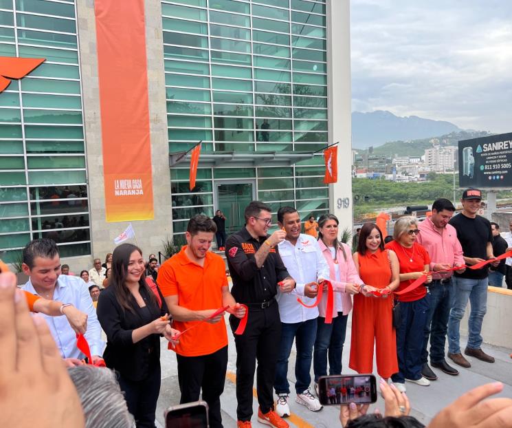 Inauguran la nueva "Casa Naranja" Inauguran la nueva "Casa Naranja"