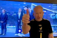 Se pone Ronald Johnson jersey del &acute;Tri&acute;