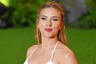 Es Scarlett Johansson... ¡La más taquillera en la historia del cine! Es Scarlett Johansson... ¡La más taquillera en la historia del cine!