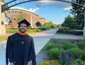 Conoce al EXATEC que es profesor premiado en Purdue University