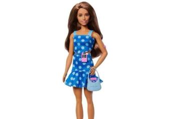 Lanzan la primera Barbie con diabetes Tipo 1