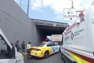 Muere motociclista arrollado en Monterrey