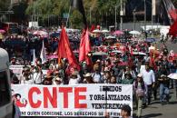 CNTE vuelve a calles en CDMX en exigencia de demandas en nueva fase