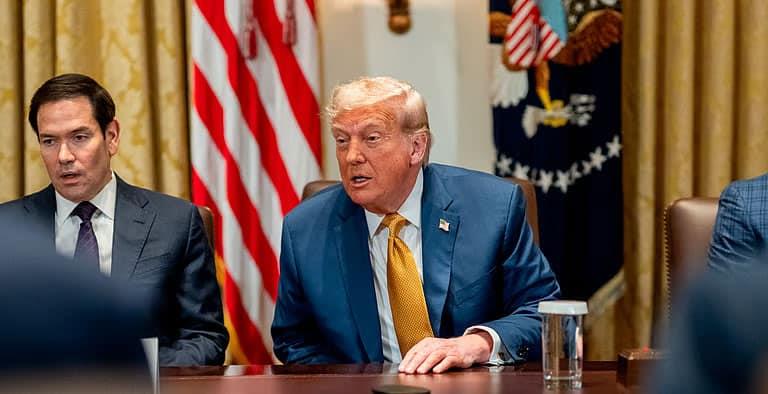 Confirma Trump arancel del 50% al cobre