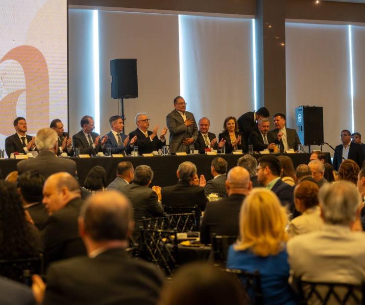 Reconoce Colegio de Abogados a alcalde de Escobedo Andrés Mijes Reconoce Colegio de Abogados a alcalde de Escobedo Andrés Mijes