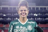 Se refuerzan Rayadas con defensa brasileña