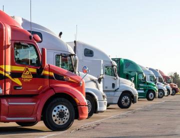 Se desploma 67% venta de camiones pesados en junio en México