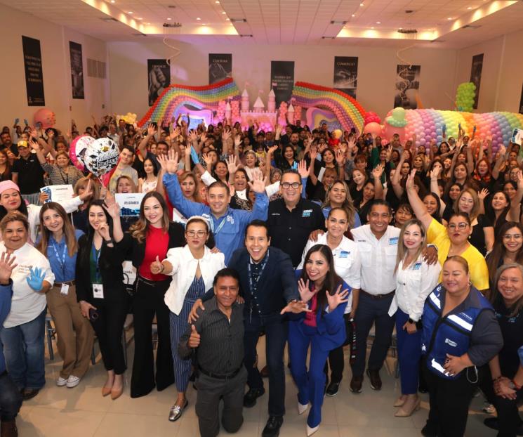 Se gradúan en San Nicolás 200 emprendedores Se gradúan en San Nicolás 200 emprendedores