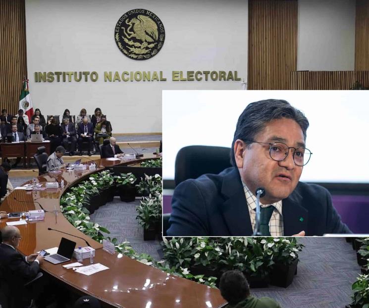 Renuncia encargado de revisar quejas en el INE
