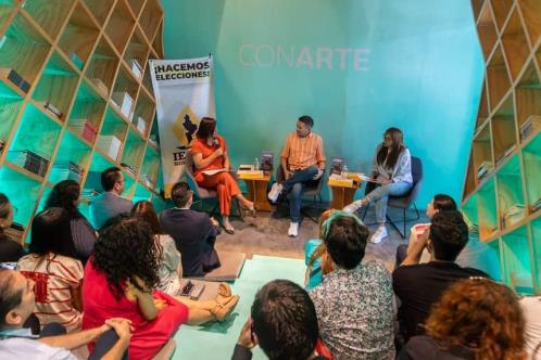 Llega Vamperro a la Librería de CONARTE