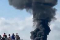 Avioneta se estrella en pista de aterrizaje británica