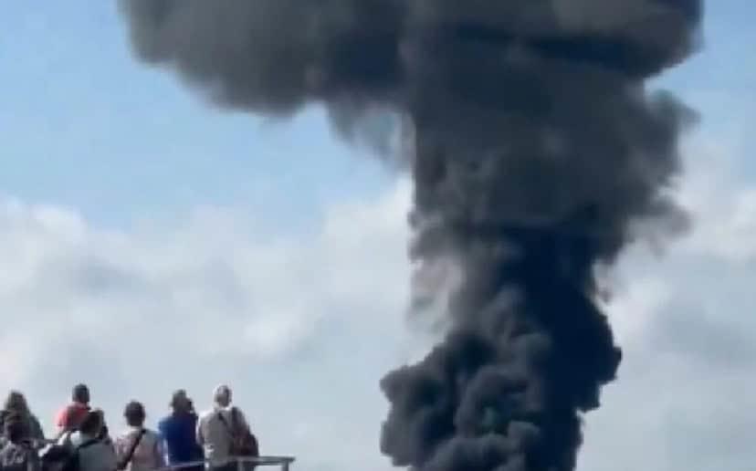 Avioneta se estrella en pista de aterrizaje británica Avioneta se estrella en pista de aterrizaje británica