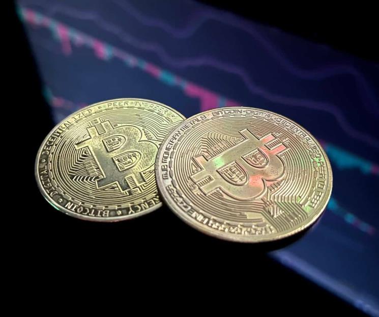 Bitcoin supera los 116 mil dólares Bitcoin supera los 116 mil dólares