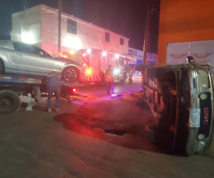 Choque volcadura en Cadereyta deja cuatro lesionados Choque volcadura en Cadereyta deja cuatro lesionados