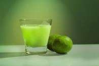 Qué alimentos son diuréticos y combaten la retención de líquidos Qué alimentos son diuréticos y combaten la retención de líquidos