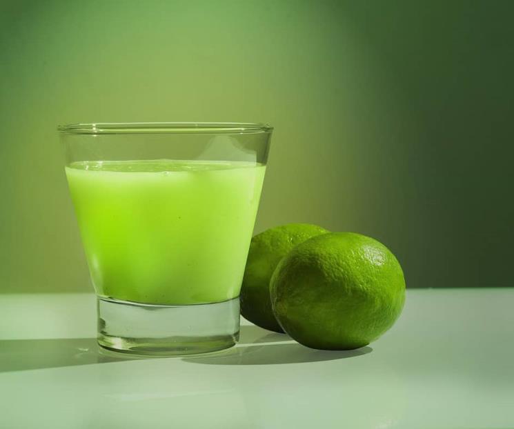 Qué alimentos son diuréticos y combaten la retención de líquidos Qué alimentos son diuréticos y combaten la retención de líquidos