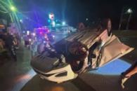 Conductora de auto vuelca en Linares y resulta lesionada