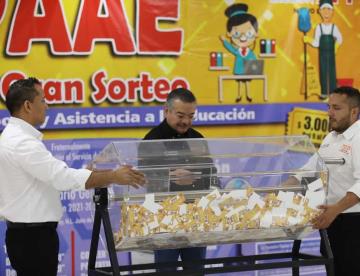 Celebra S21 a personal de apoyo y asistencia a educación