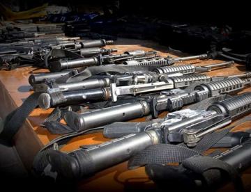 Llama a EU a incrementar operativos para bajar tráfico de armas