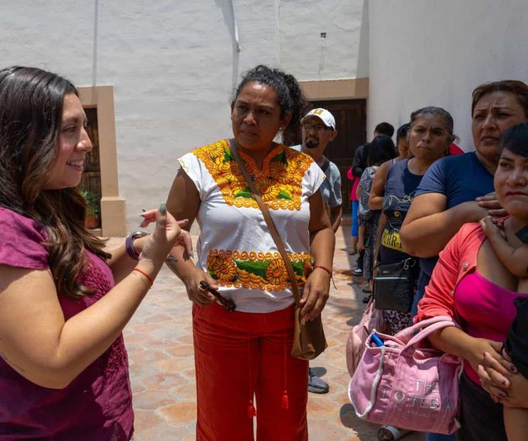 Escuchan diputados a indígenas en consulta