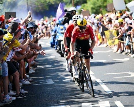 Gana Abrahamsen etapa 11 del Tour de Francia Gana Abrahamsen etapa 11 del Tour de Francia