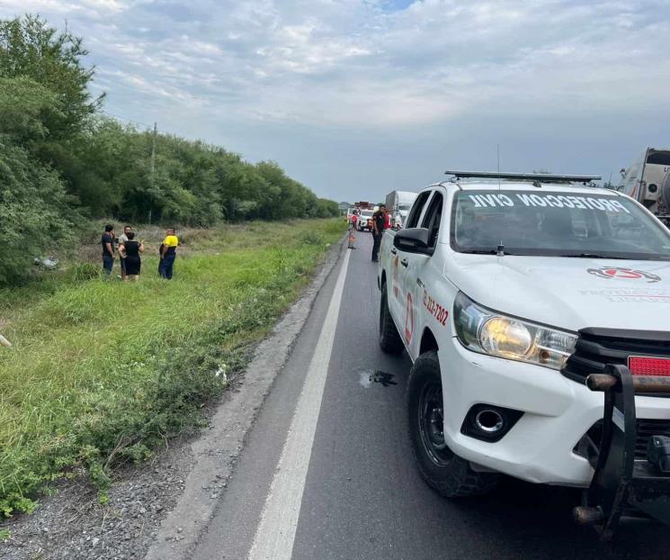 Resultan 4 heridos en volcadura Resultan 4 heridos en volcadura