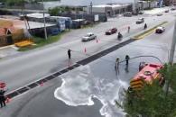 Derrama pipa químicos en Linares