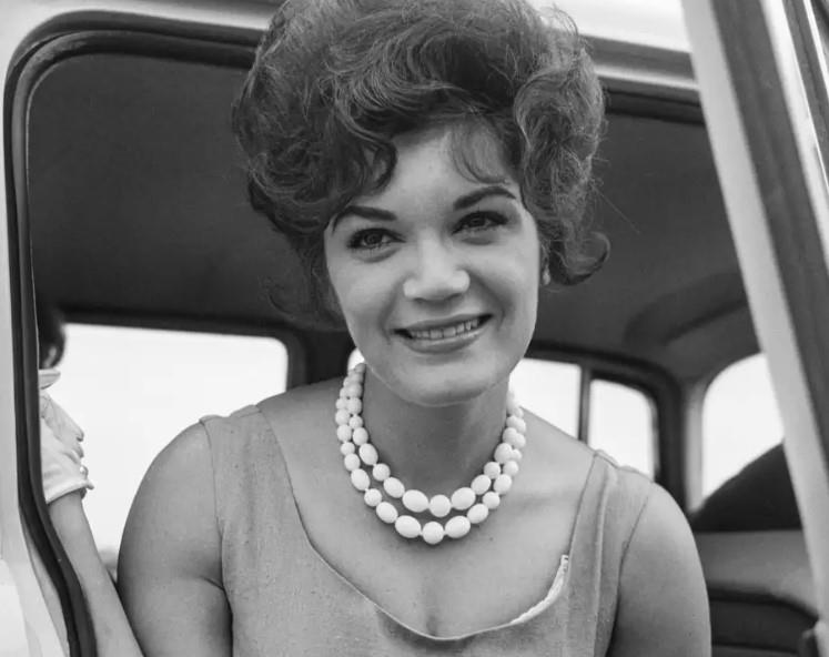 Muere la cantante Connie Francis, intérprete de Pretty Little Baby