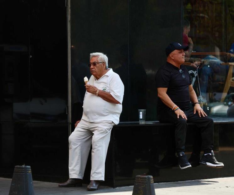 Descuentos y atenci&oacute;n m&eacute;dica; los apoyos que brinda el INAPAM