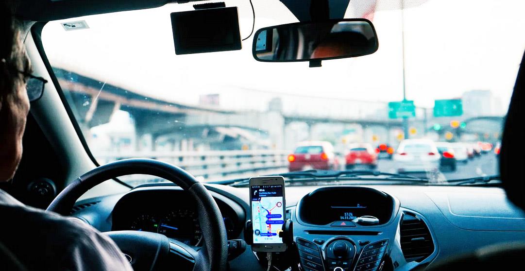 Miembros de la UNTA critican alza en precios de Uber