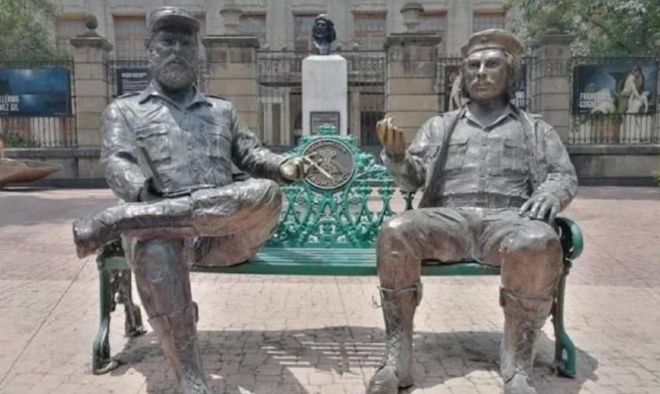 Brugada sugiere reubicación de escultura del Che y Fidel Castro Brugada sugiere reubicación de escultura del Che y Fidel Castro