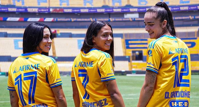 Presentan en Tigres Femenil a sus refuerzos Presentan en Tigres Femenil a sus refuerzos