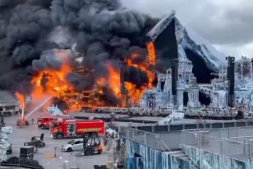 Metallica salva escenario de Tomorrowland tras incendio