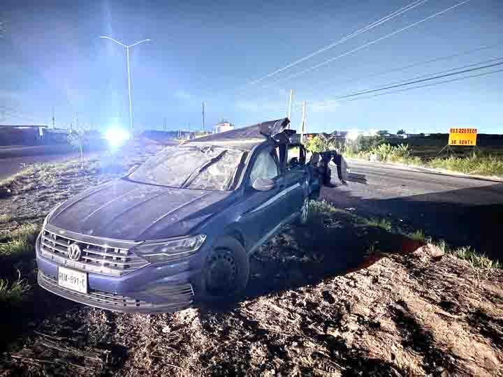 Muere automovilista durante choque con tráiler Muere automovilista durante choque con tráiler