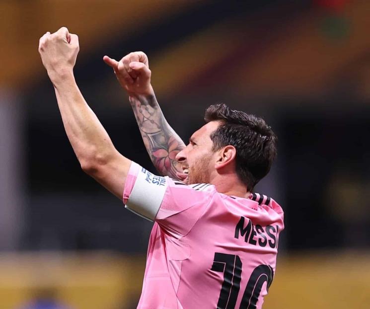 Sin contar penales, Messi supera a CR7 sin goles