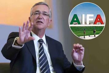 Responde Salinas a amenaza de EU de sancionar aerolíneas