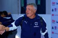 Va Torrent por debut victorioso en casa como DT de Rayados