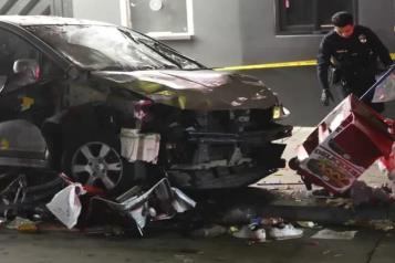 Embiste veh&iacute;culo a multitud en Los &Aacute;ngeles; hay 30 personas heridas